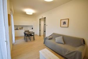 BIANCA Home Holiday a pochi passi dal mare Private Parking