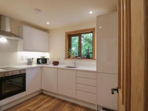 Yew Tree Cottage
