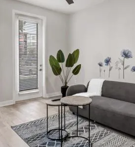 Bold 2129 I Modern Apartment With Free Parking - Defiance