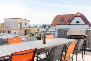 Villa ELISA Piscine Intérieure partagée chauffée à 29 degrés à 100m de la plage - Cléder