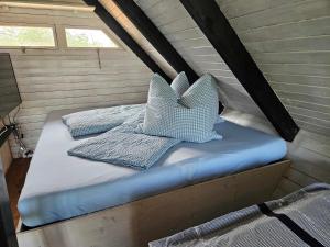 Mountains and Lakes - Romantika 5 Beach Bungalow