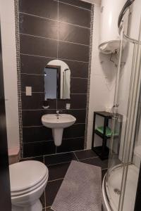 Spacious Ensuite Bedroom - Gzira