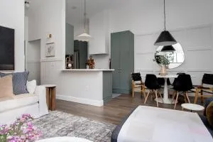 High design & coziest comforts - Micanopy