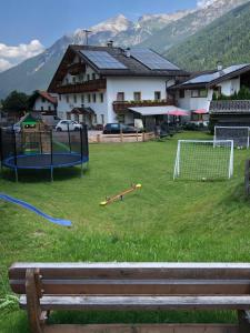 Alpenpension Elferblick - 4hvězdičkové hotely ve městě Neustift im Stubaital