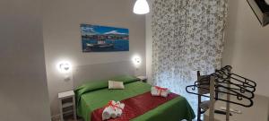 Debora Holiday House