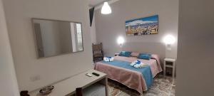 Debora Holiday House