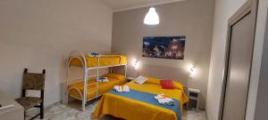 Debora Holiday House