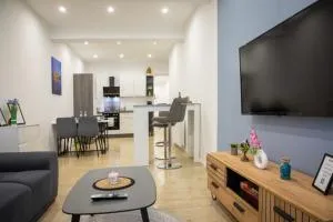 HANNIBAL - Design Apartment Magnolia 1, VW Nähe, Parkplatz, Küche, HighSpeed-WLAN, Fitness, Solarium - 沃尔夫斯堡