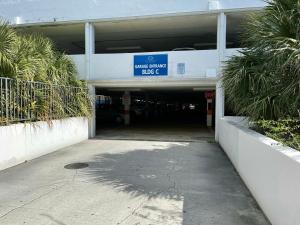Condominium Sunny Isles Ocean Reserve