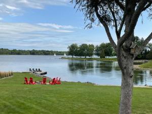 St Lawrence Waterfront Home
