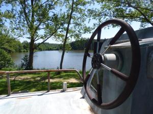 Campings Domaine du Balbuzard : Appartement - Vue sur Lac