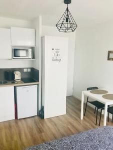 Appartements Studio 306 - Gare - Arena - centre Reims : photos des chambres