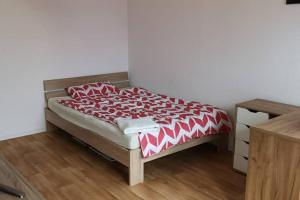 Furnished Apt near Daimler, business & family