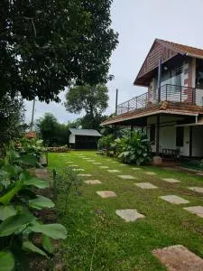 Datcha holiday home - Panamaram