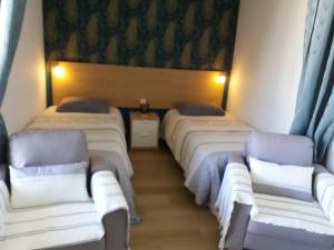 Appartements Superbe T 1 Greoux les Bains : photos des chambres