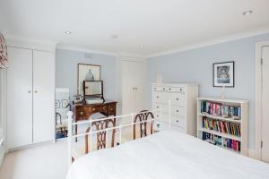 Cozy & Stylish 2BR in Battersea
