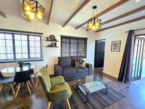 Hampton Collection Avenues - Urban 4 Sleeper Apartment