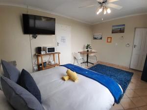 Yacht View Lodge