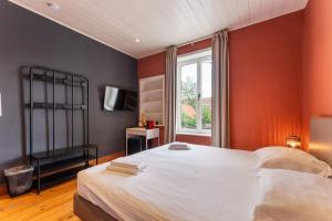 Double Room with Private External Bathroom room in Gallery Guesthouse
