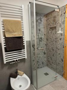 Pliegermoar - Adults Only