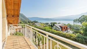 Villas Villa Panoramique - Lac du Bourget : photos des chambres