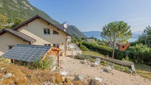 Villas Villa Panoramique - Lac du Bourget : photos des chambres
