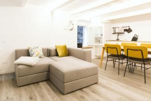 Maison Neyret by Hili