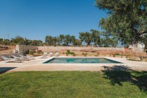 HelloAPULIA - Villa Gradone - Private Saltwater Pool & Olive Garden