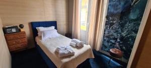 Hotels Hotel les 4 elements : photos des chambres