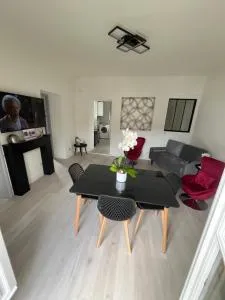 Gîte avec grande terrasse - Les Forges