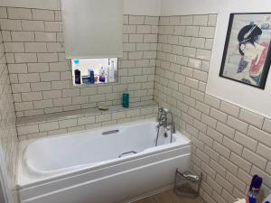 Kilmactrasna Cottage