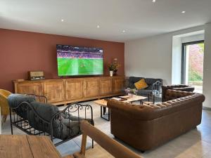 Entre St Malo et Rennes, grande maison 12 couchages Chez Yvonne