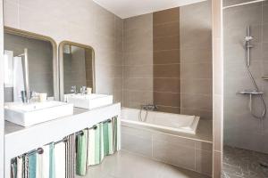 Villa Terre des Vins by Villa Plus