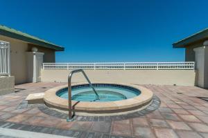 The Boardwalk Suite - Casa Costa 405N 1 Bedroom, Pools, Jacuzzi, Beach, Shops & Dog Friendly