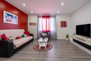 Roraima House - Private Pool & Garden