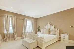 Luxury 7-bedroom Manor Road - 齐格威尔