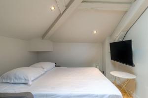 Bel appartement T3, bien équipé, Ecully