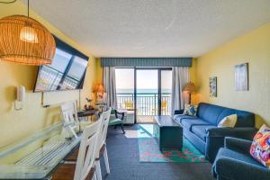 Myrtle Beach Oceanfront Condo with Pool and Lazy River