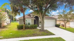 Relaxing Retreat with Pool and Movie Theater