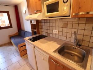 Studio confortable, proche pistes & commerces, balcon - FR-1-502-574