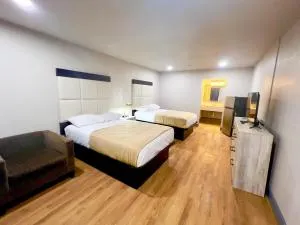 ECONOMY INN AND SUITES - تولسا