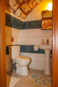 SternesVillage, Lower Ground Floor