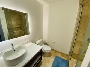 Ipana 2 bedrooms 3 blocks from the Sea.