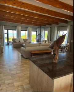 Oppi See Beach House