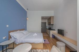 Beautiful Studio on 2nd Floor