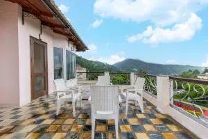 Kainchi Darshan Premium Home Stay Main Kainchi Dham Road With Free Parking Wifi Restaurent Lounge Library - Bhowāli