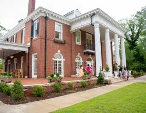 Truitt Vanderbilt Club - Warm Springs