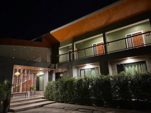 เดอเนส บูติก โฮม C8 Denest Boutique Home