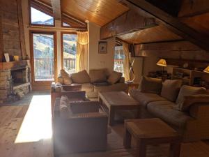 Duplex 170m2 avec terrasse vue domaine skiable ARCS2000
