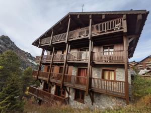 Duplex 170m2 avec terrasse vue domaine skiable ARCS2000